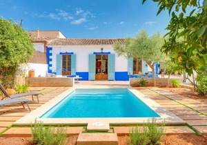 200 m² Villa ∙ 3 bedrooms ∙ 6 guests
