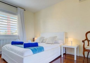 200 m² Villa ∙ 3 bedrooms ∙ 6 guests