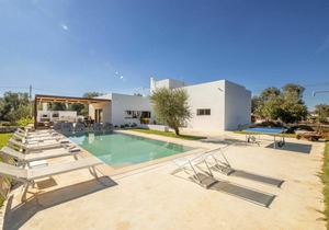 200 m² Villa ∙ 4 bedrooms ∙ 11 guests