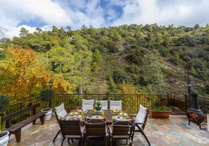 200 m² Villa ∙ 4 bedrooms ∙ 8 guests