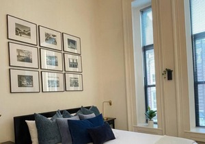 #201 · Historic Bldg-Yale, large studio w/loft sleeps 4 #201