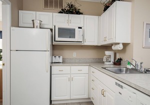 209 - Premium Lakefront Condo