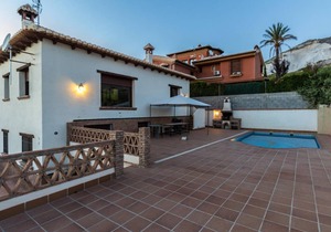 210 m² Villa ∙ 6 bedrooms ∙ 12 guests