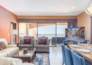 212 m² Condo ∙ 3 bedrooms ∙ 6 guests