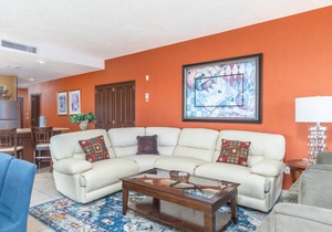 212 m² Condo ∙ 3 bedrooms ∙ 6 guests