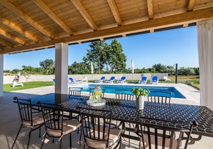 215 m² Villa ∙ 4 bedrooms ∙ 8 guests