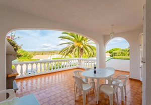 225 m² Villa ∙ 4 bedrooms ∙ 8 guests
