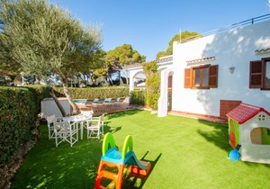 233 m² Villa ∙ 5 bedrooms ∙ 9 guests