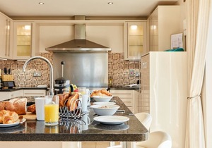 240 m² Cabin ∙ 4 bedrooms ∙ 10 guests