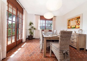 240 m² House ∙ 4 bedrooms ∙ 8 guests