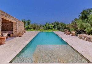 245 m² Villa ∙ 2 bedrooms ∙ 4 guests