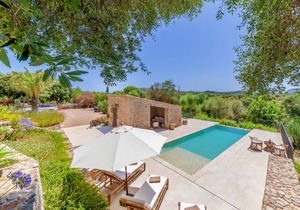 245 m² Villa ∙ 2 bedrooms ∙ 4 guests