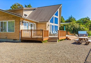 246 m² House ∙ 4 bedrooms ∙ 10 guests