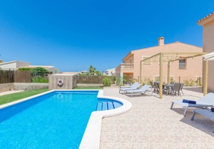 247 m² House ∙ 4 bedrooms ∙ 8 guests