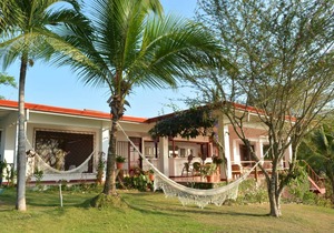 250 m² Studio flat ∙ 3 bedrooms ∙ 6 guests