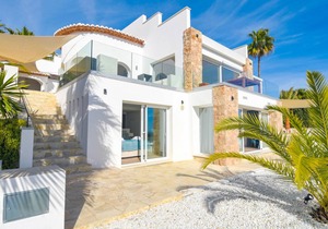 250 m² Villa ∙ 4 bedrooms ∙ 10 guests