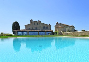 250 m² Villa ∙ 4 bedrooms ∙ 8 guests
