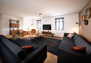 255 m² House ∙ 8 bedrooms ∙ 16 guests