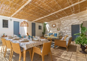 260 m² House ∙ 4 bedrooms ∙ 8 guests