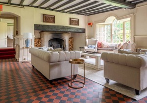 265 m² Cottage ∙ 12 bedrooms ∙ 24 guests