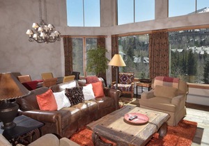 282 m² Condo ∙ 4 bedrooms ∙ 10 guests