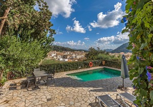 290 m² House ∙ 3 bedrooms ∙ 6 guests