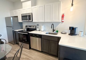 2BR apt close to EWR Airport 1113