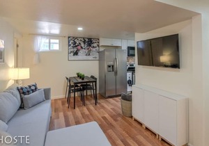 2BR ✶ Comfy Condo & Cute Patio ✶ Broadmoor area
