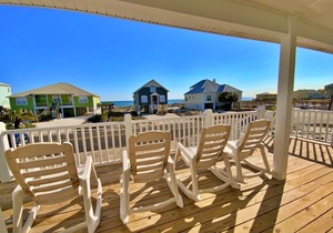 2nd tier w/ great views! Pets OK! Pools/Tennis