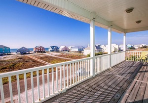 2nd tier w/ VIEWS & POOL Access! 4BR Sleeps 10