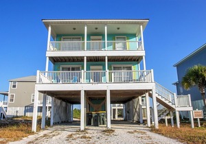 2nd tier w/ VIEWS & POOL Access! 4BR Sleeps 10