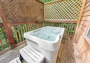 3 Bears One-Level Cabin with Pool Table