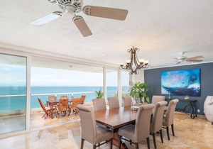 3 Bed Beachfront Penthouse in Punta Vista 1, Punta De Mita