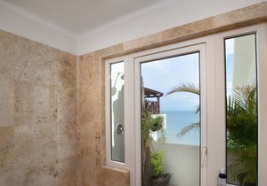 3 Bed Beachfront Penthouse in Punta Vista 1, Punta De Mita