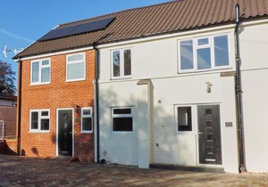 3 Bed Farnborough Air Accommodation