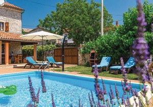 3 bedroom accommodation in Kanfanar