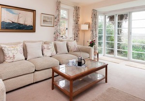 3 bedroom accommodation in South Sands