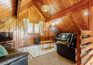 3 bedroom accommodation in Garthmyl, Montgomery