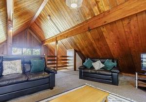 3 bedroom accommodation in Garthmyl, Montgomery