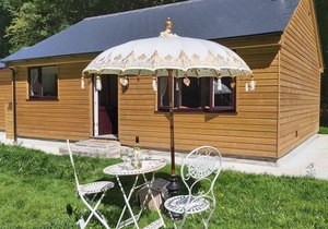 3 bedroom accommodation in Torrington