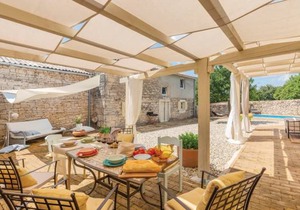 3 bedroom accommodation in Rezanci