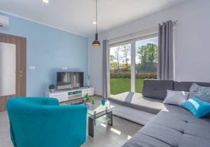 3 bedroom accommodation in Zminj