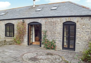 3 bedroom accommodation in Bosherston, near Pembroke