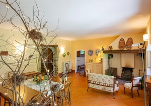 3 bedroom accommodation in Vaiano