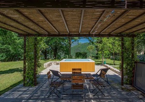 3 bedroom accommodation in Vaiano