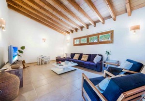 3 bedroom villa, with private pool and BBQ, Puerto Pollensa