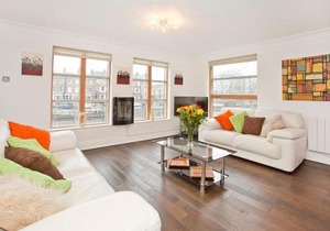 3 Emperors Wharf with Stunning River Views