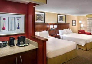 3 Relaxing Units! FREE Parking, Pets Allowed, Close to Burlington Mall!