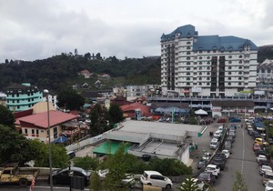 3 Rooms Apt @ Crown Imperial Court