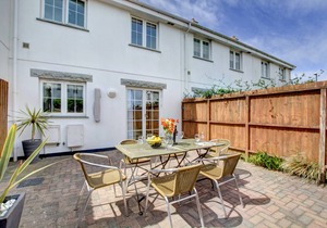 3 Rose Terrace